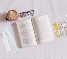 將圖片載入圖庫檢視器 Paquete de 3 moldes de resina para marcadores con 9 piezas de borlas de seda coloridas hechas a mano