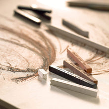 Cargar imagen en el visor de la galería, Conte Crayon Packs