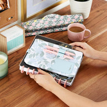 將圖片載入圖庫檢視器 Homebody Zip Pouch With Pen Loop