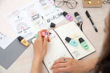 Carregar imagem no visualizador da galeria, BOSS Mini Highlighter Sets, 3-Color Pastellove Set I