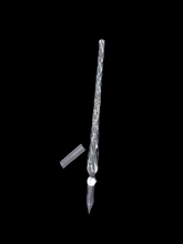Cargar imagen en el visor de la galería, Glass dip pen estilo B
