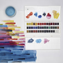 Lade das Bild in den Galerie-Viewer, Winsor &amp; Newton Cotman Watercolour Half Pan Studio Set - 45 Half Pans

