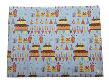 Lade das Bild in den Galerie-Viewer, Papel de regalo
